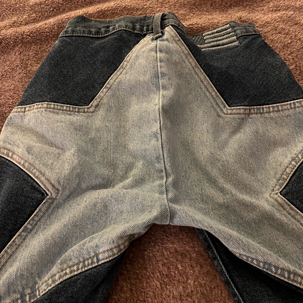 REVICE Two-Tone Blue High Rise Patchwork Jeans - Picture 15 of 16